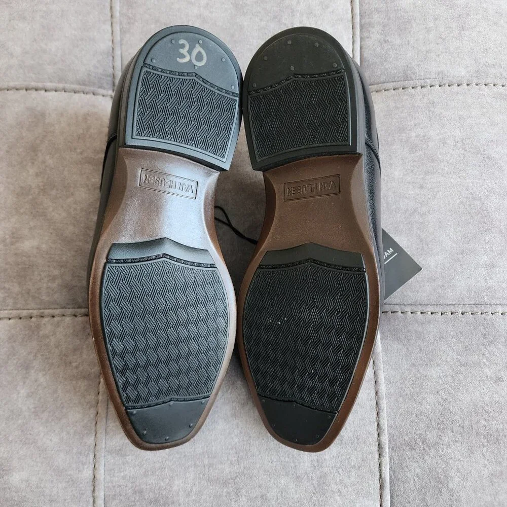 NEW Van Heusen Turk Men’s Dress Shoe Size 7.5W